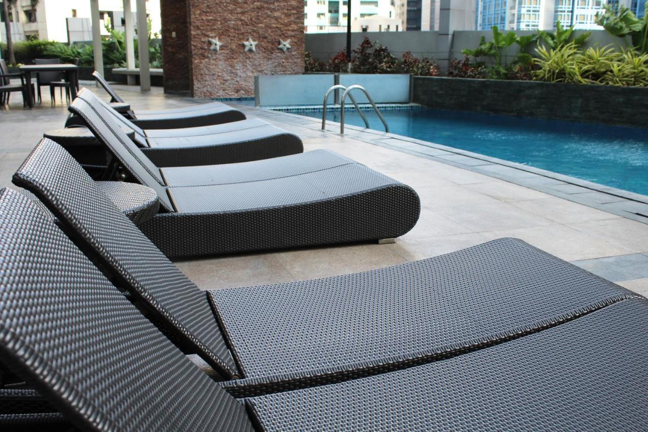 Versailles Stay Makati City Bagian luar foto